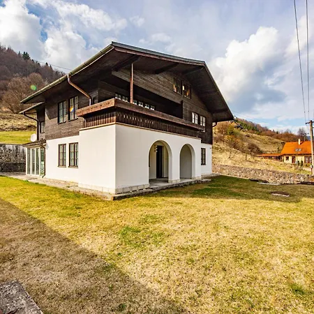 Osrblianka Holiday home *
